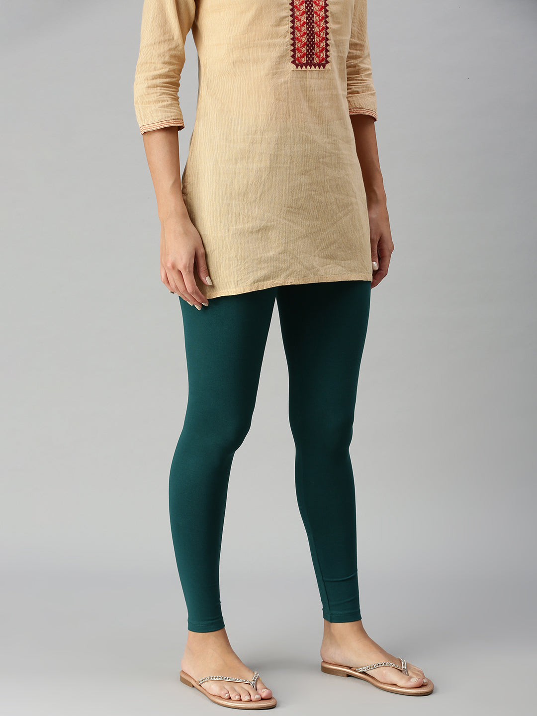 Ankle Length Leggings Cotton-Bottle Green - De Moza