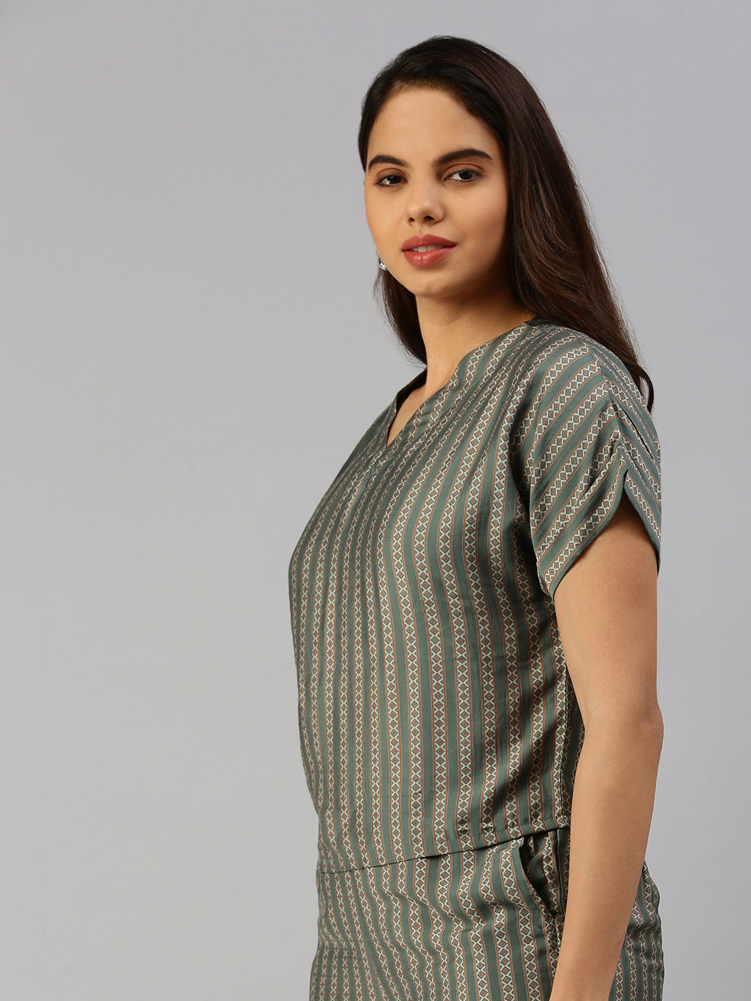 De Moza Women Printed Crop Top Green