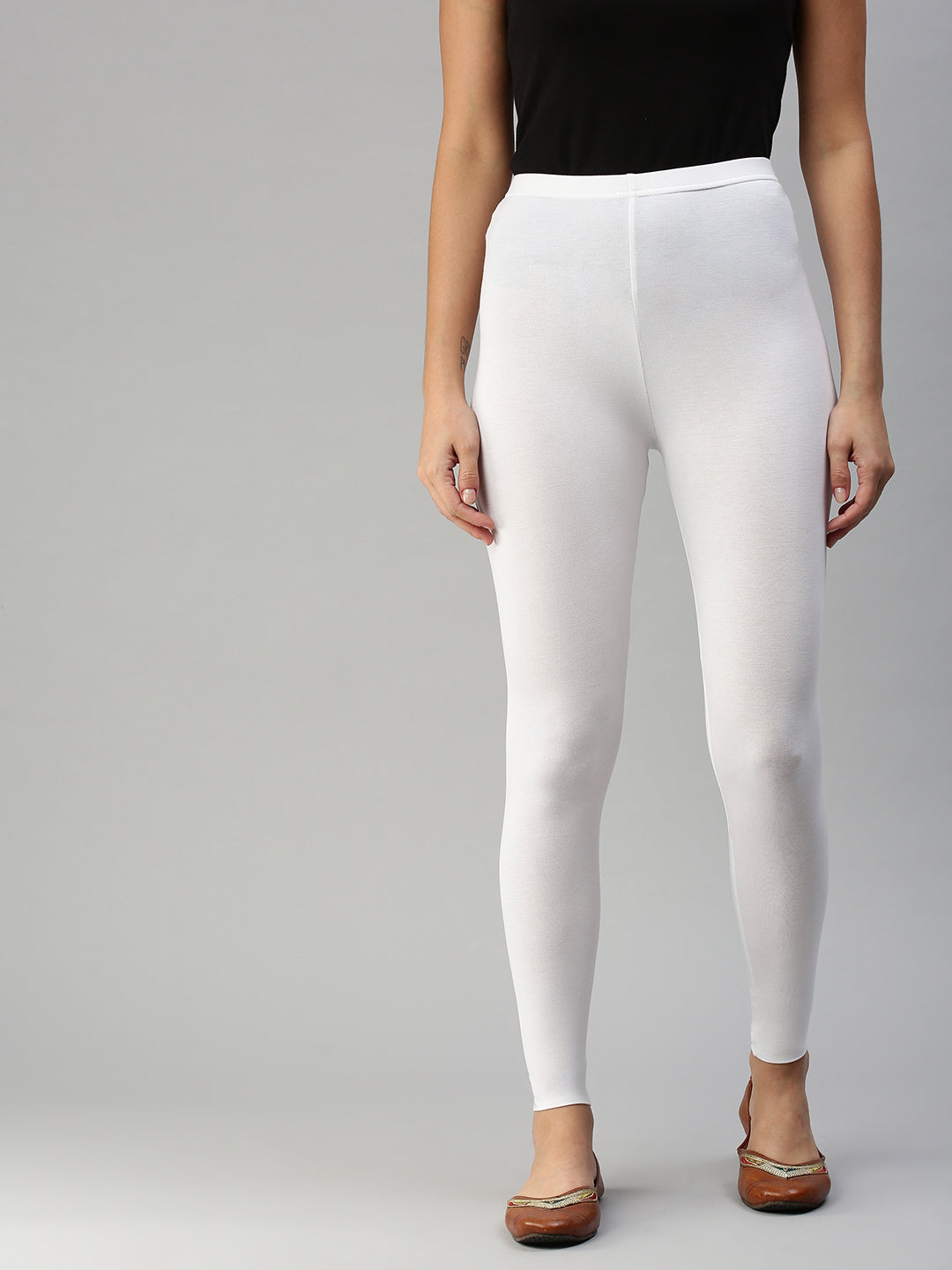 De Moza Women's Ankle Length Leggings Solid Viscose White - De Moza