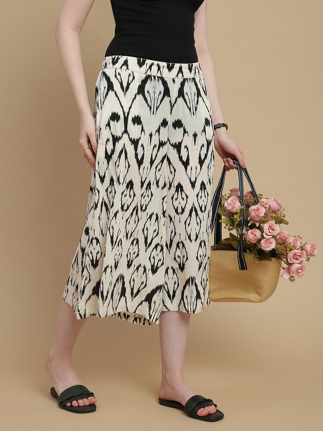 De Moza Women Woven Rayon High Twist Loose Fit Printed Culottes with Functional Pockets Cream - De Moza