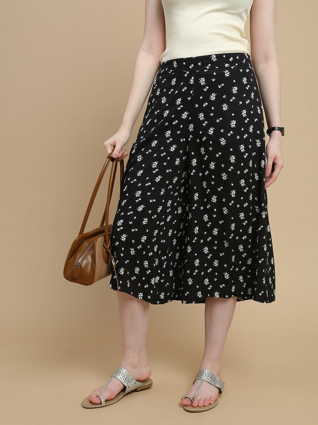 De Moza Women Woven Rayon High Twist Loose Fit Printed Culottes with Functional Pockets Black - De Moza