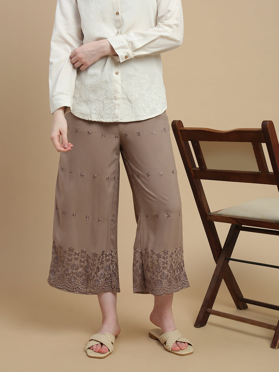 De Moza Women Woven Viscose Relaxed Fit Culottes with Functional Pockets Taupe - De Moza