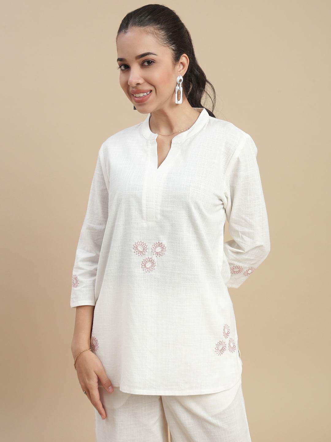 De Moza Women's Officewear Co-ords (Short Kurta & Straight Pant) Offwhite - De Moza