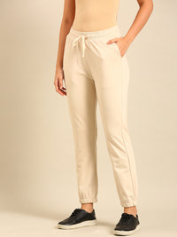 De Moza Women Winter Co-ord set ( Sweatshirt & Jogger)  - Chalk