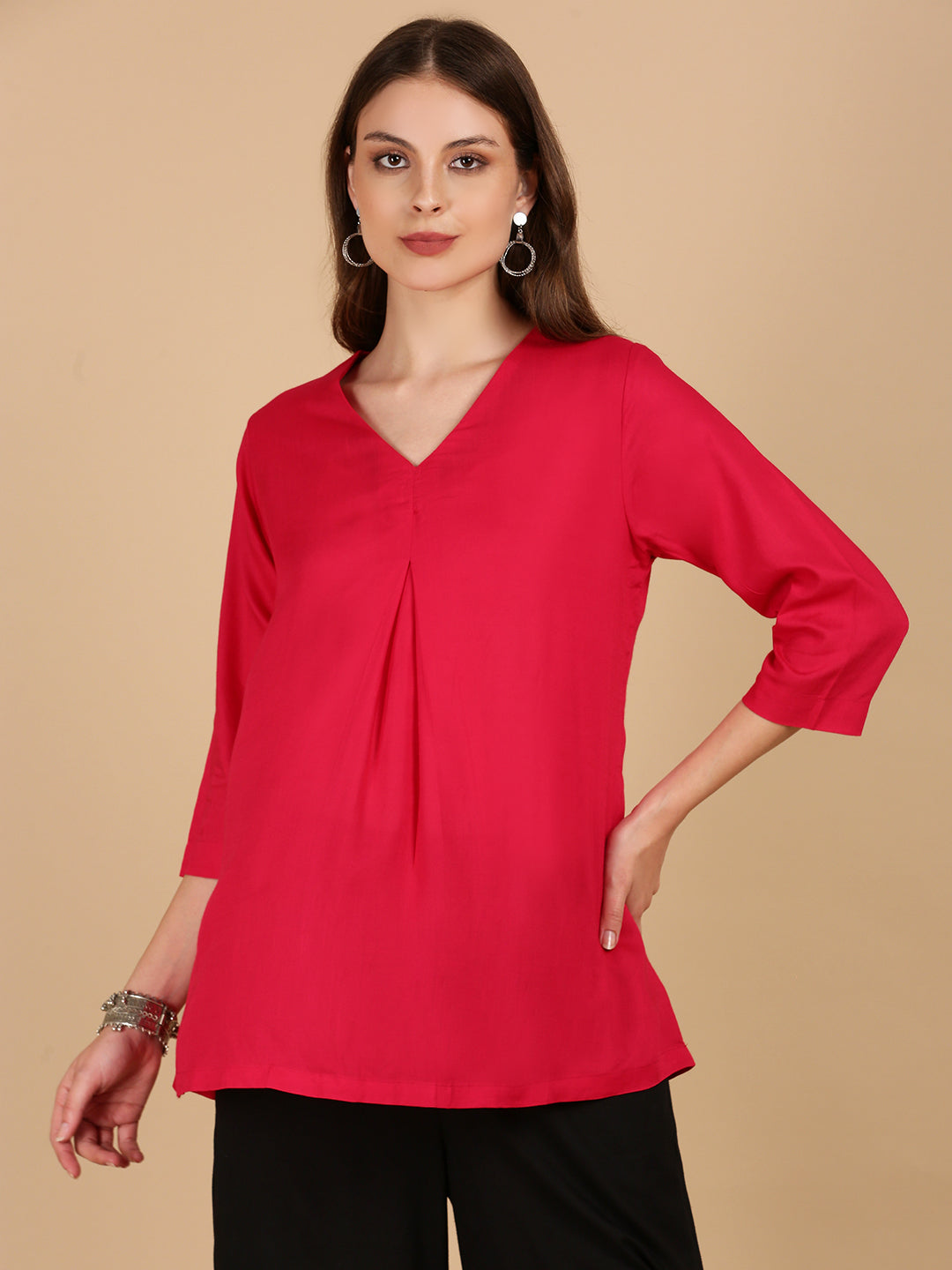 De Moza Women Woven Viscose loosed Fit Top Fuchsia