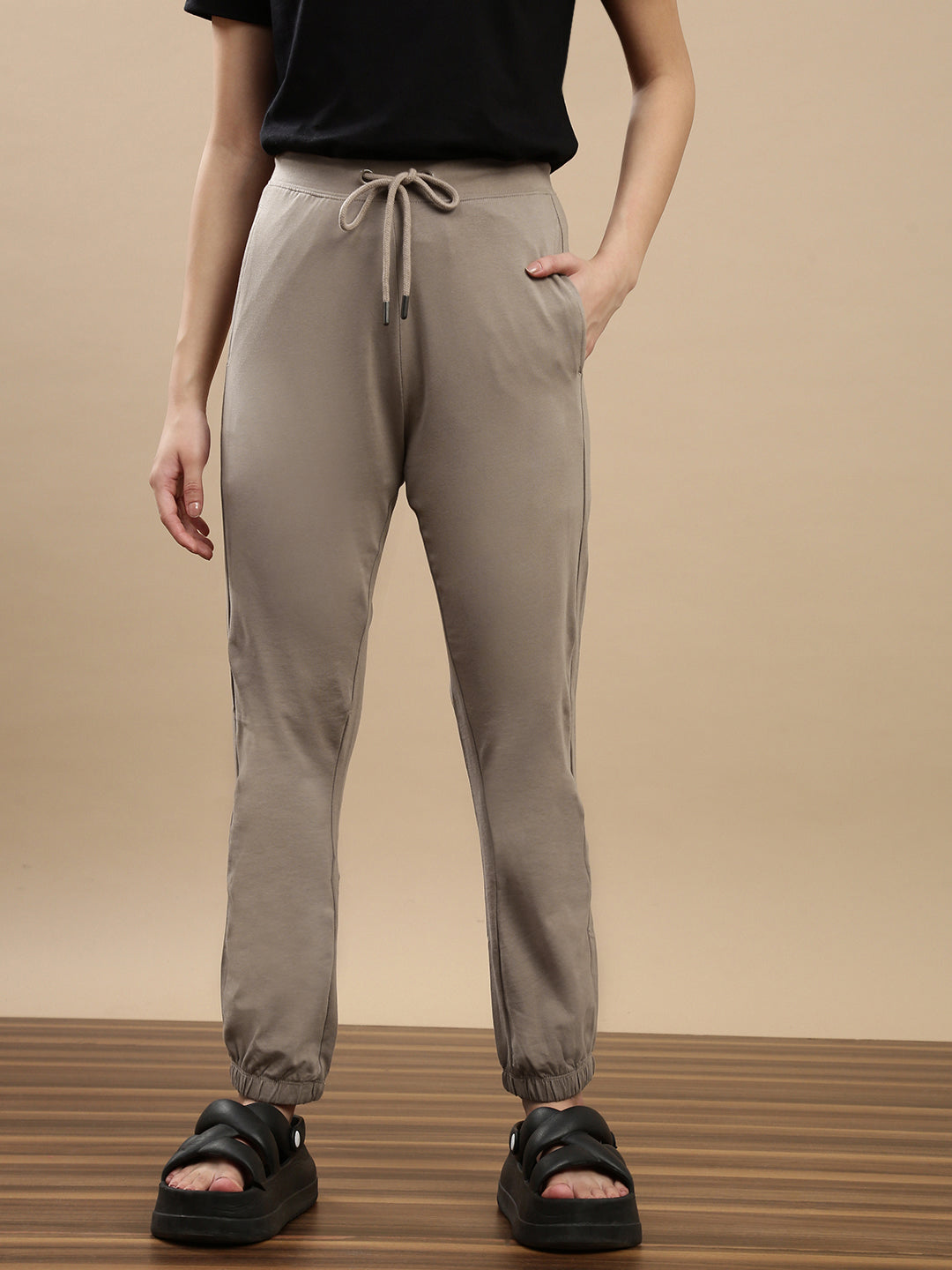 De Moza Women Casual Jogger Taupe