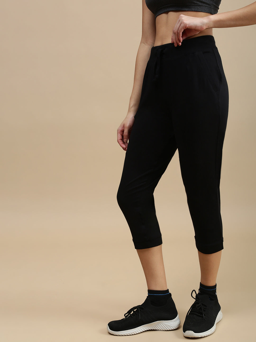 De Moza Women Athleisure Pants Black