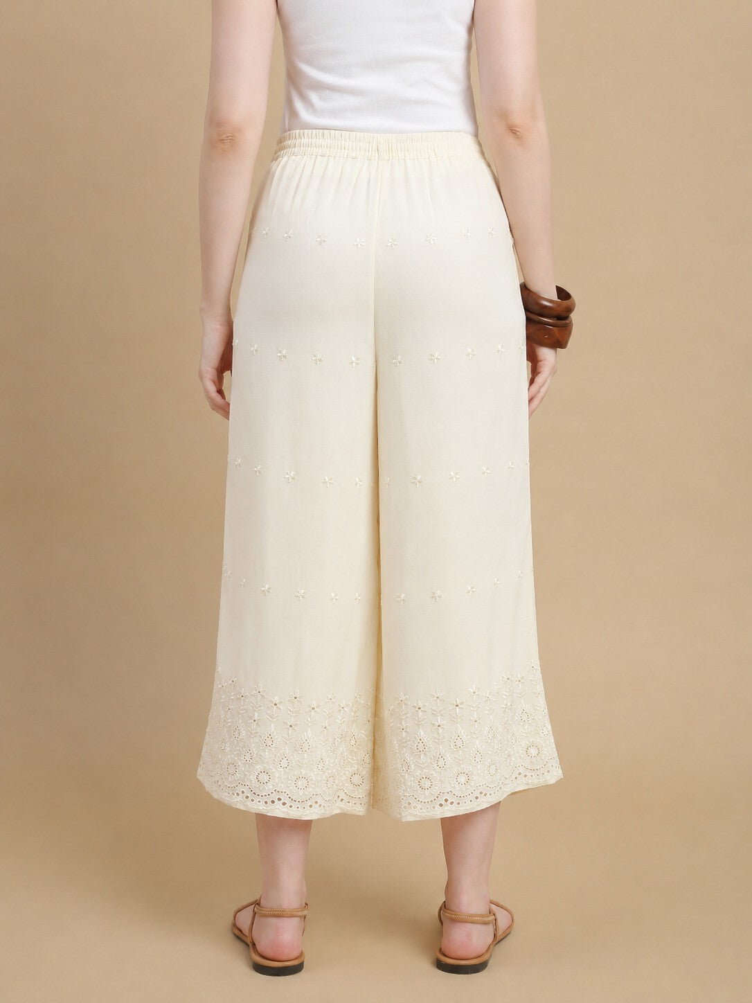 De Moza Women Woven Viscose Relaxed Fit Culottes with Functional Pockets Natural - De Moza