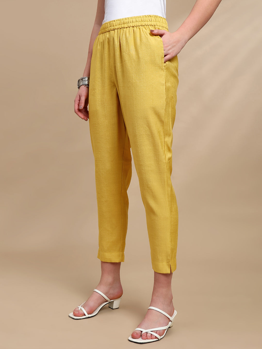 De Moza Women Festive Pants Gold - De Moza