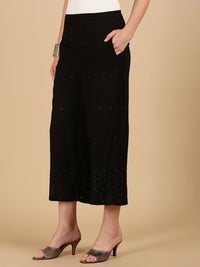 De Moza Women Woven Viscose Relaxed Fit Culottes with Functional Pockets Black