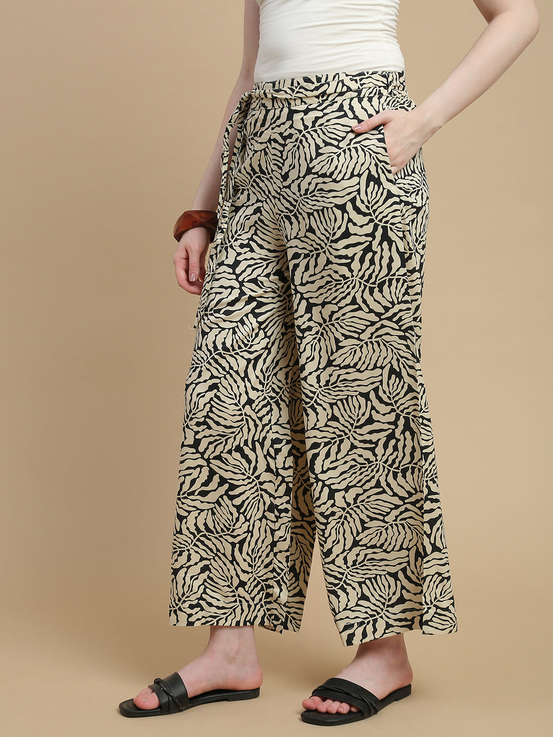 De Moza Women Woven Rayon Regular Fit Printed Straight Palazzo Pant with Functional Pockets Black - De Moza