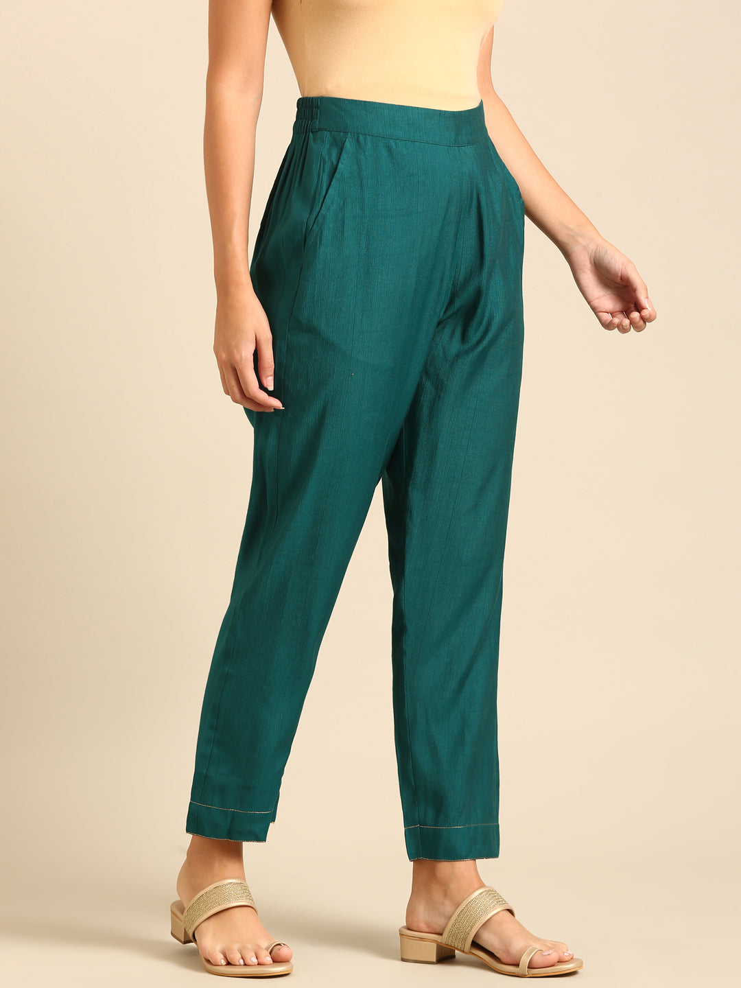 De Moza Women Cigarette Pant-Peacock Green De Moza Women Cigarette Pant-Peacock Green