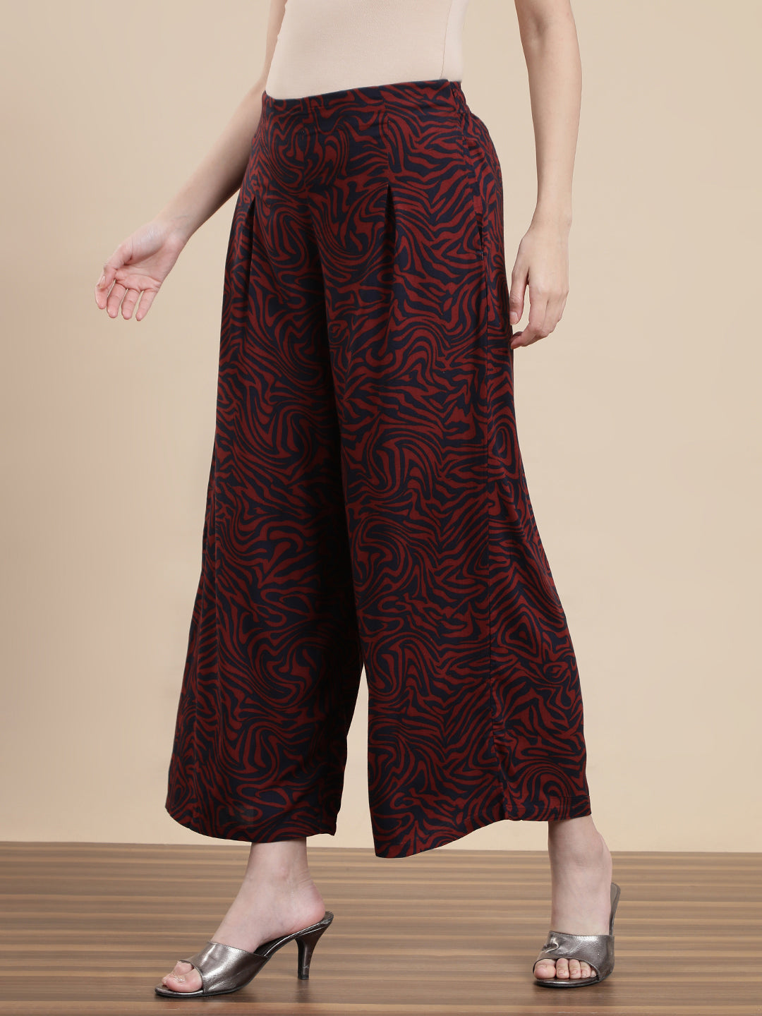 De Moza Women Co-ords with Pack of Palazzo & Top Maroon