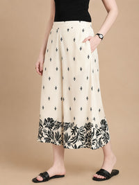 De Moza Women Woven Rayon Loose Fit Printed Culottes with Functional Pockets Cream - De Moza
