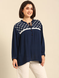 Top Embroidered-Indigo Blue - De Moza