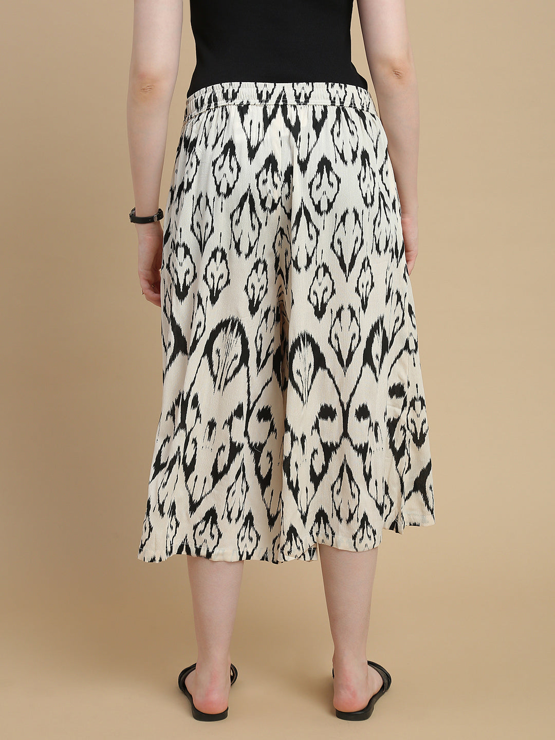 De Moza Women Woven Rayon High Twist Loose Fit Printed Culottes with Functional Pockets Cream - De Moza