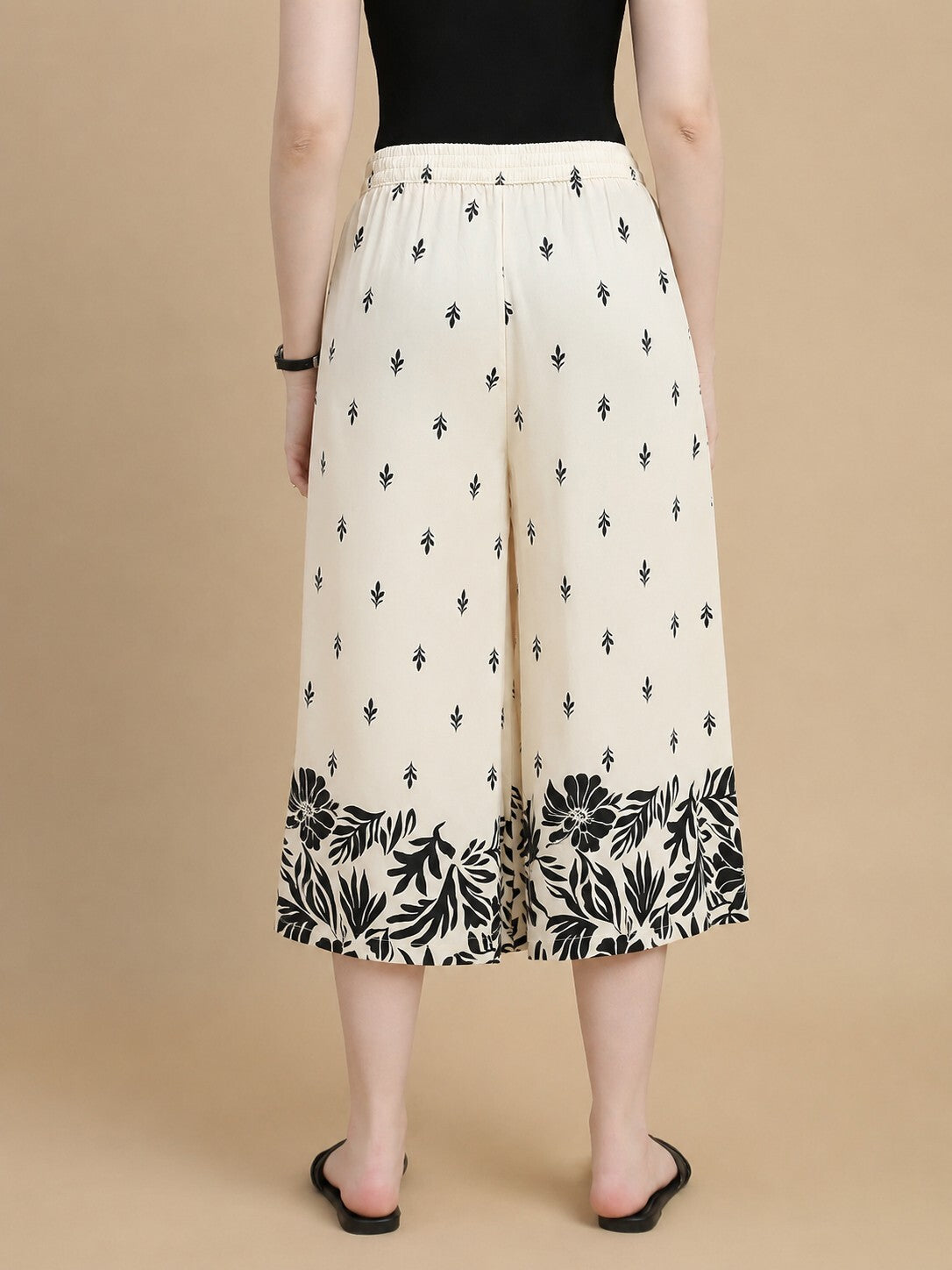 De Moza Women Woven Rayon Loose Fit Printed Culottes with Functional Pockets Cream - De Moza