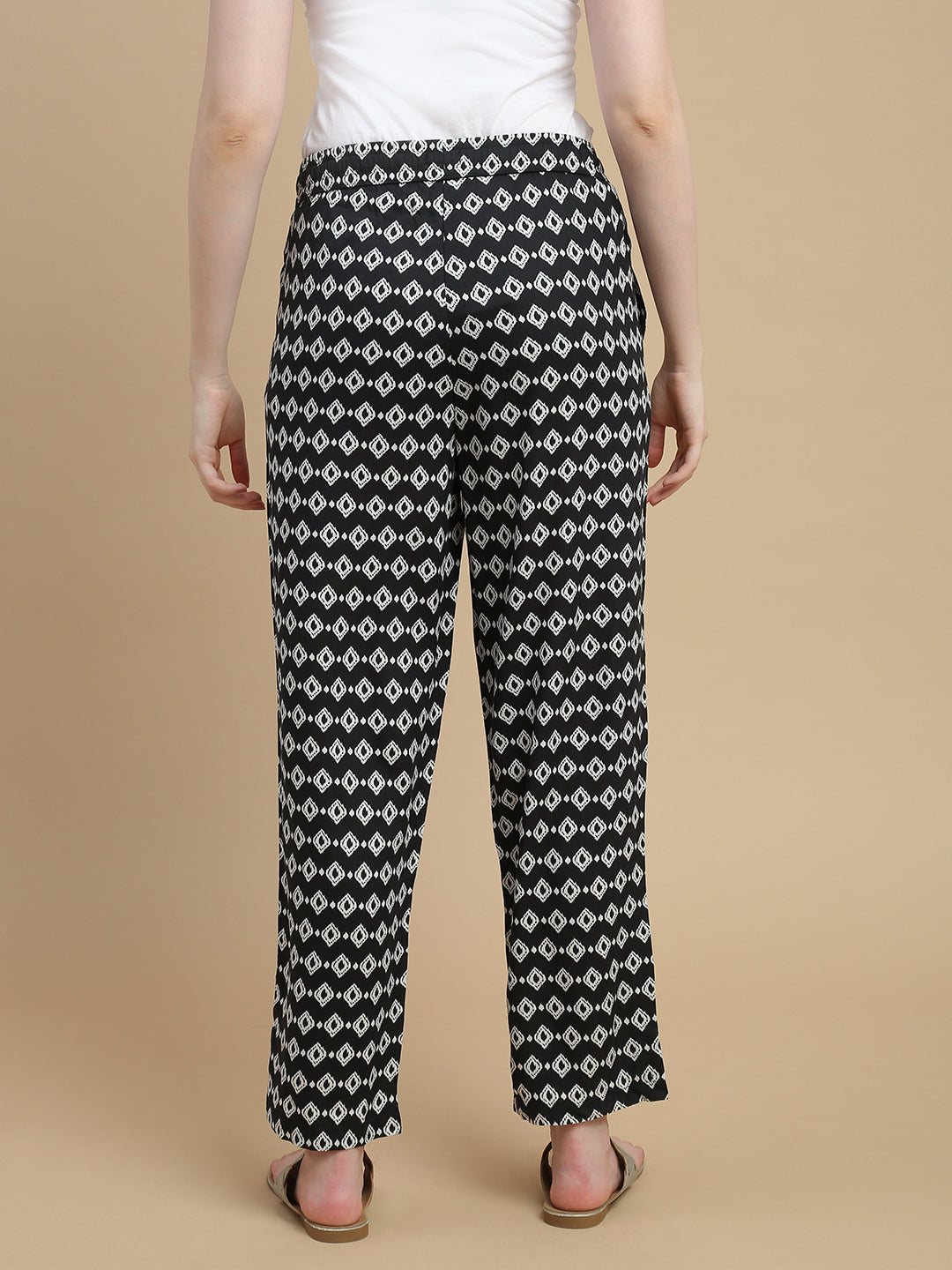 De Moza Women Woven Rayon Straight Fit Printed Straight Pant with Functional Pockets Black - De Moza