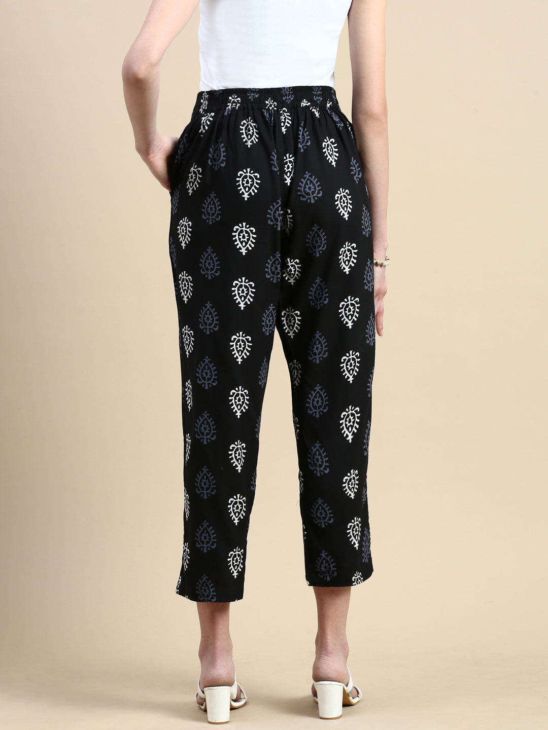 Cigarette Pants All Over Print-Black - De Moza