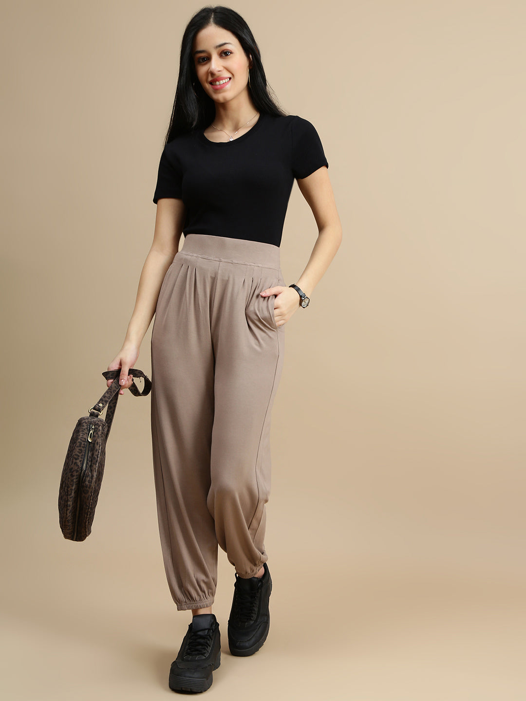 De Moza Women Casual Jogger Taupe