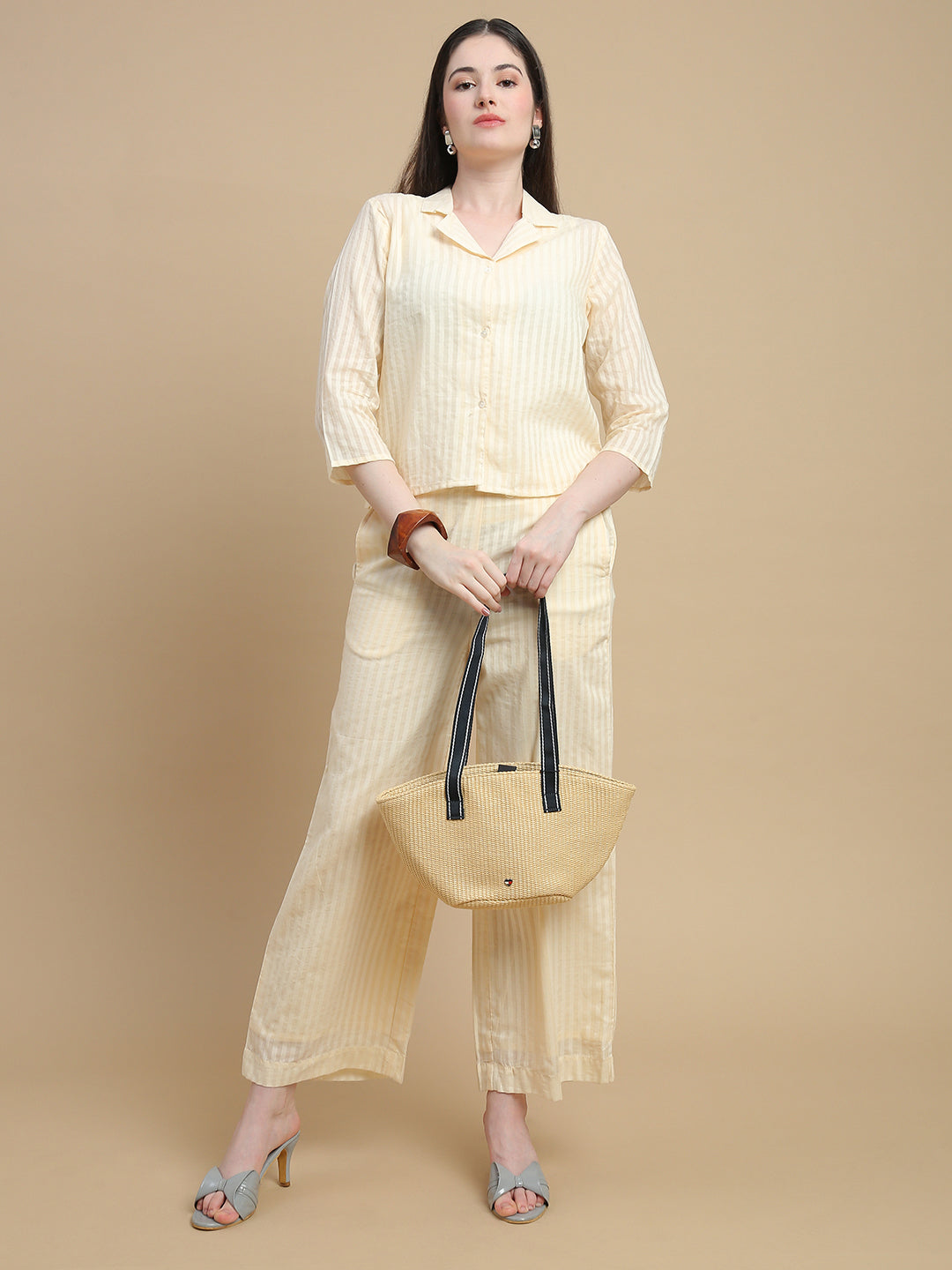 De Moza Women Woven Cotton Dobby Crop Shirt with Collared Neck and 3/4th Sleeves Chalk - De Moza