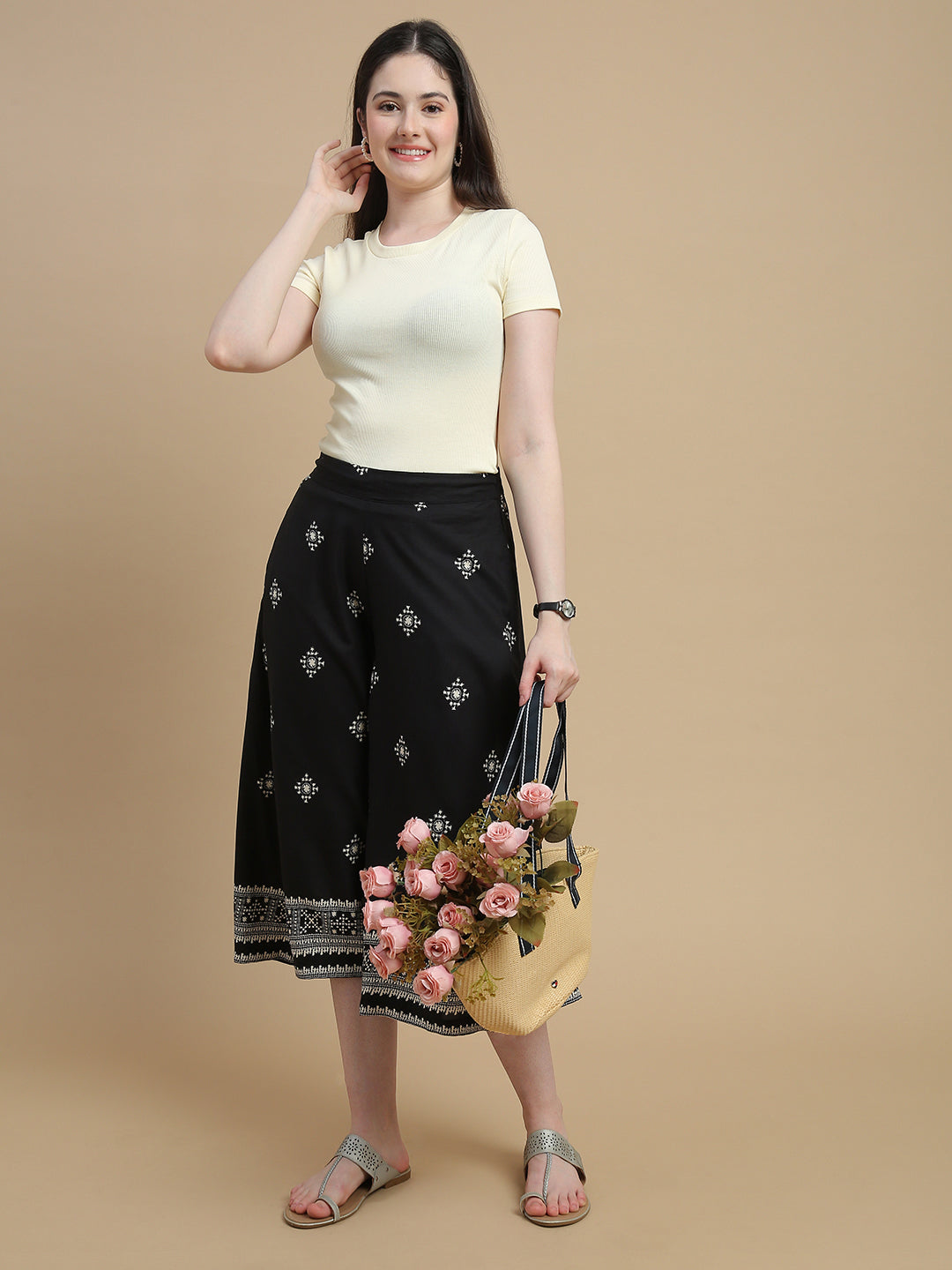 De Moza Women Woven Rayon Loose Fit Printed Culottes with Functional Pockets Black - De Moza