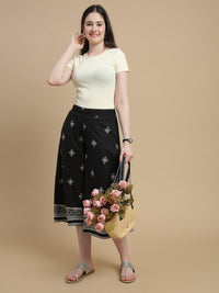 De Moza Women Woven Rayon Loose Fit Printed Culottes with Functional Pockets Black - De Moza