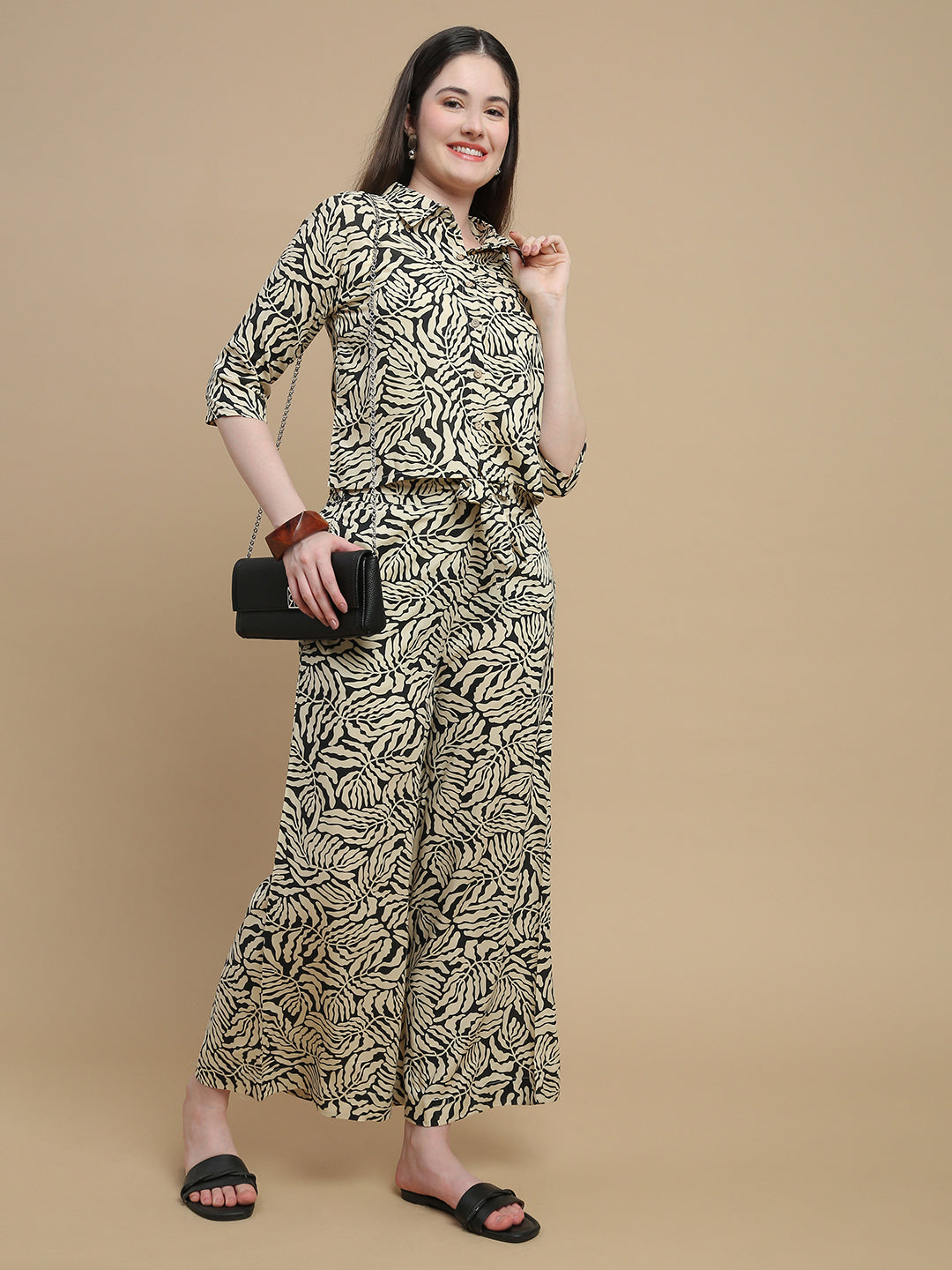 De Moza Women Woven Rayon Printed Regular Fit Shirt with 3/4th Sleeves Black - De Moza