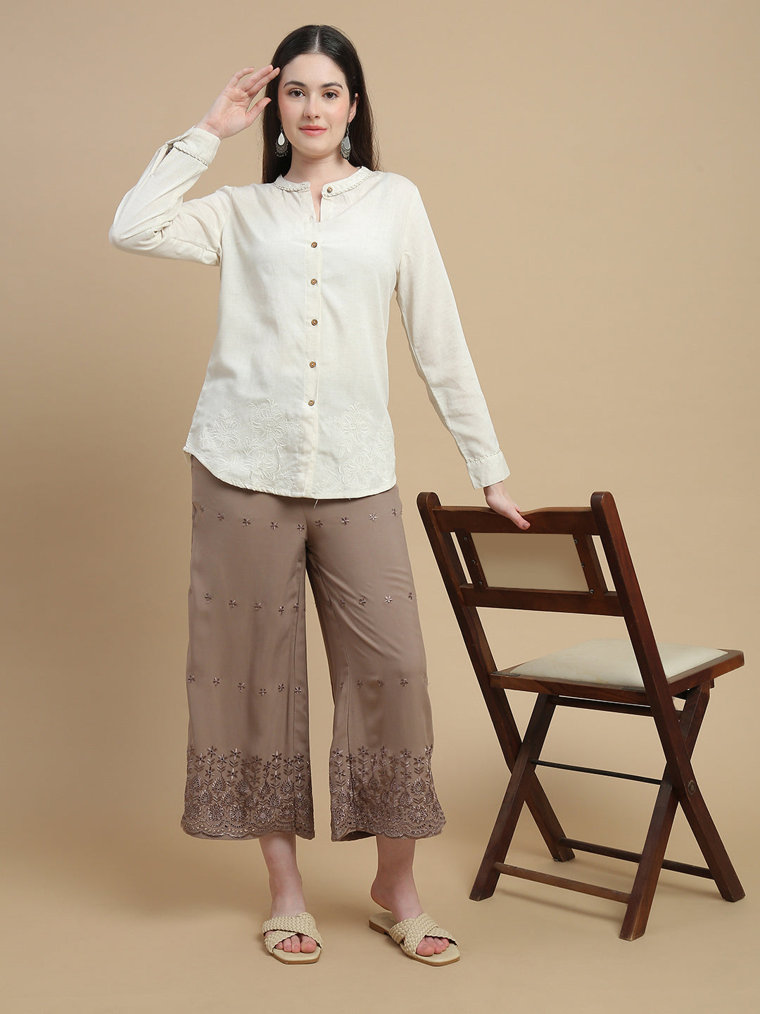 De Moza Women Woven Viscose Relaxed Fit Culottes with Functional Pockets Taupe - De Moza