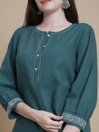 De Moza Women Woven Rayon Kurti Teal - De Moza