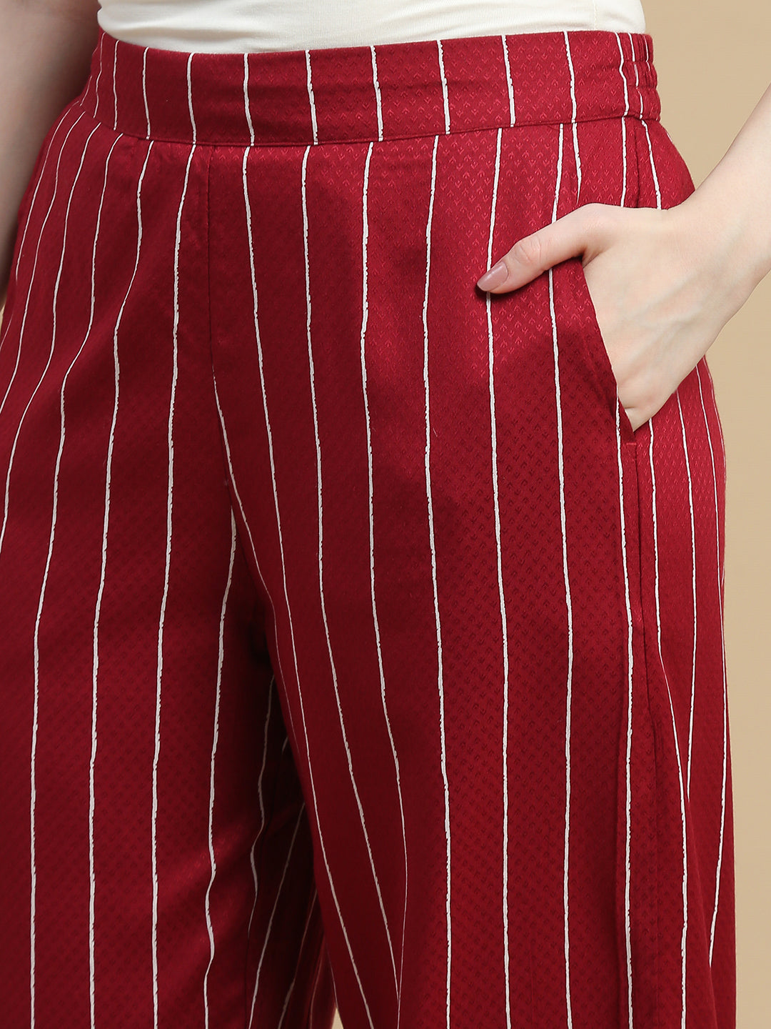 De Moza Women Woven Rayon Dobby Loose Fit Printed Straight Palazzo Pant with Functional Pockets Burgundy - De Moza