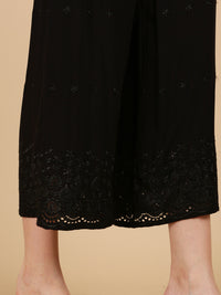 De Moza Women Woven Viscose Relaxed Fit Culottes with Functional Pockets Black