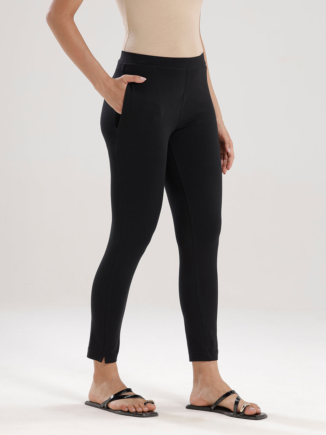 Kurti Pant-Black - De Moza