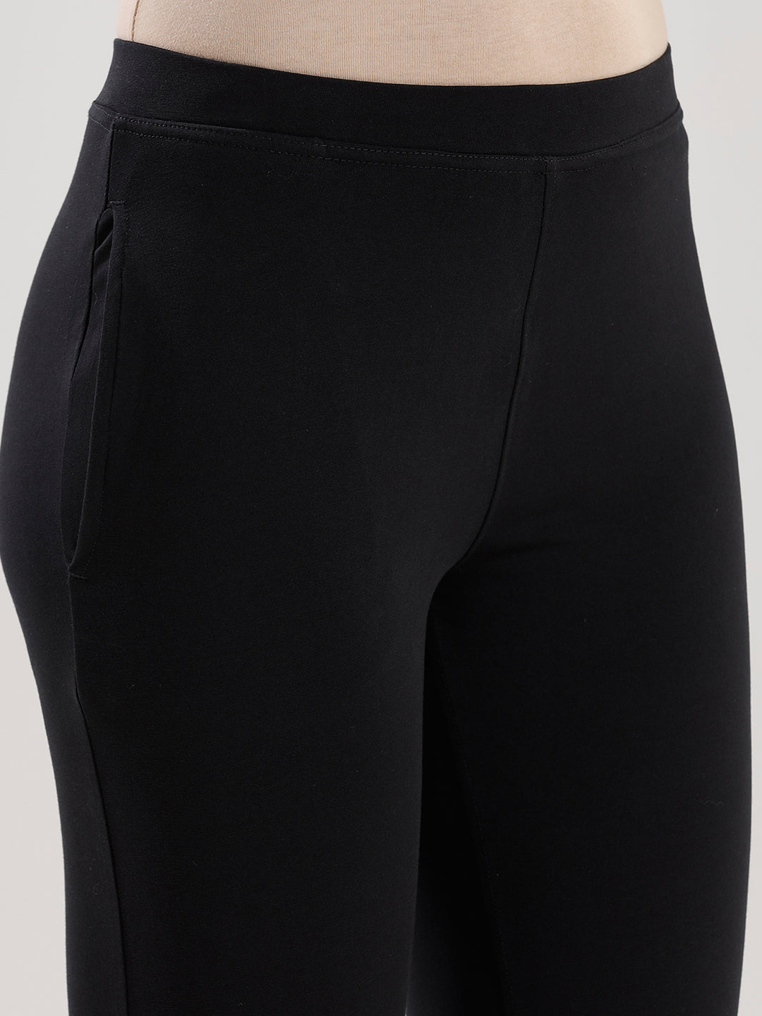 Kurti Pant-Black - De Moza