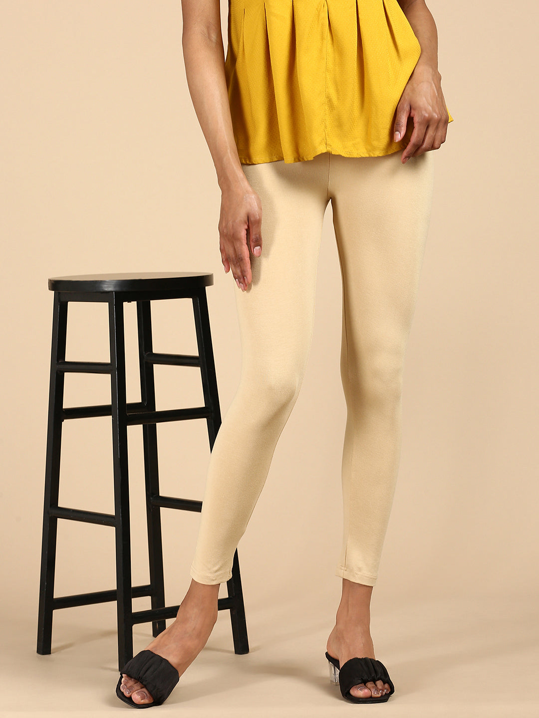 Ankle Length Leggings Viscose-Beige - De Moza