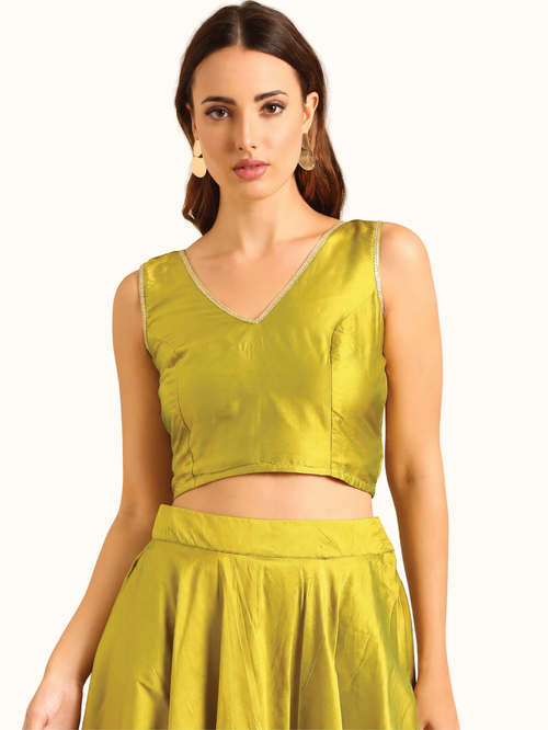 Woven Tops, Skirts & Blouses