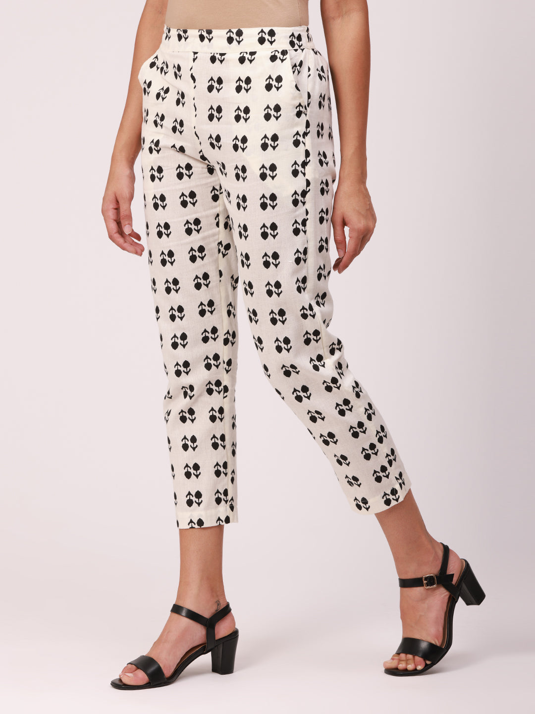 De Moza Women's Printed Cigarette Pant Offwhite