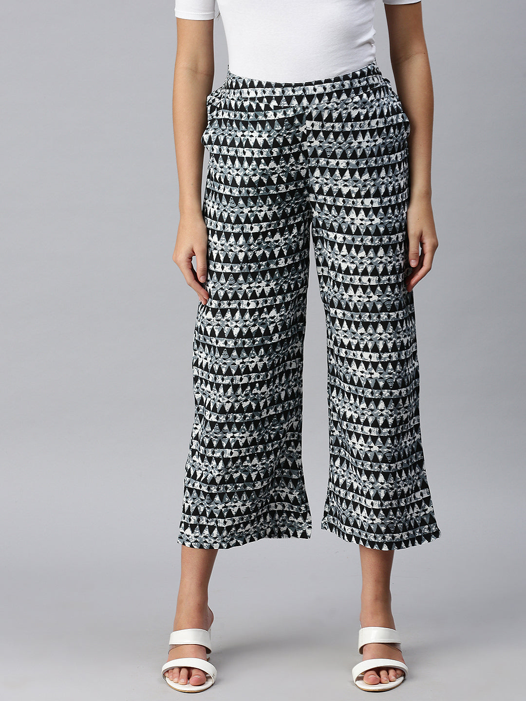 Buy BuyNewTrend Black Rayon Block Print Women Palazzo Pant Online at Best  Prices in India - JioMart.
