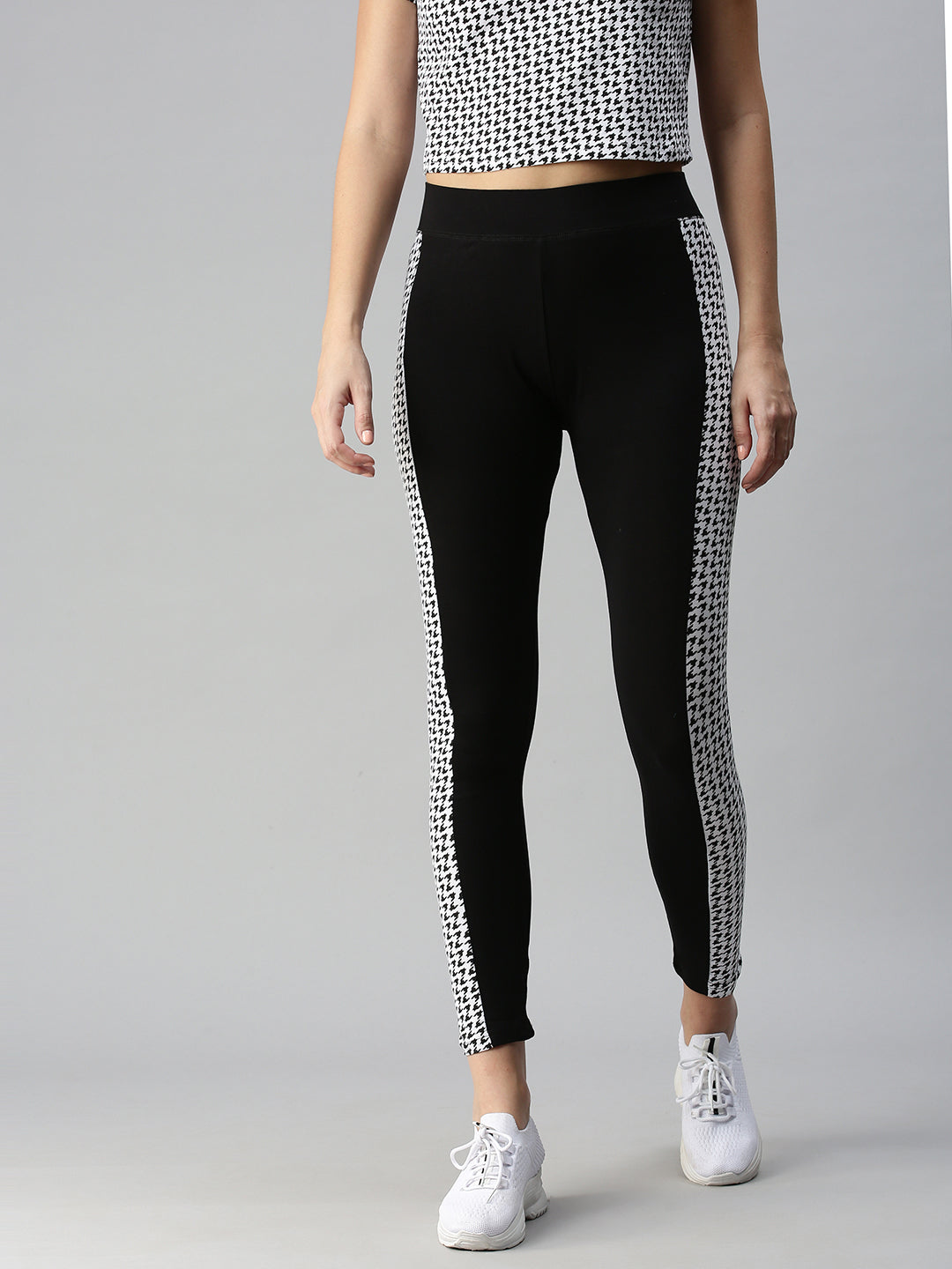 Ladies Printed Active Wear Leggings Black