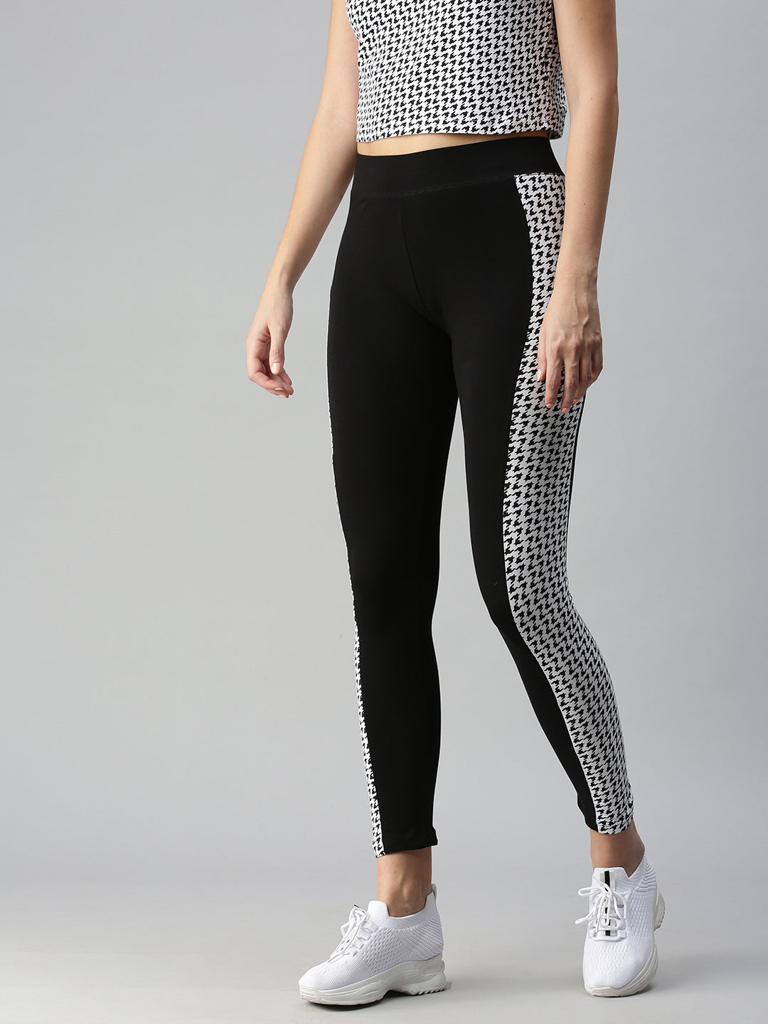 Ladies Printed Active Wear Leggings Black