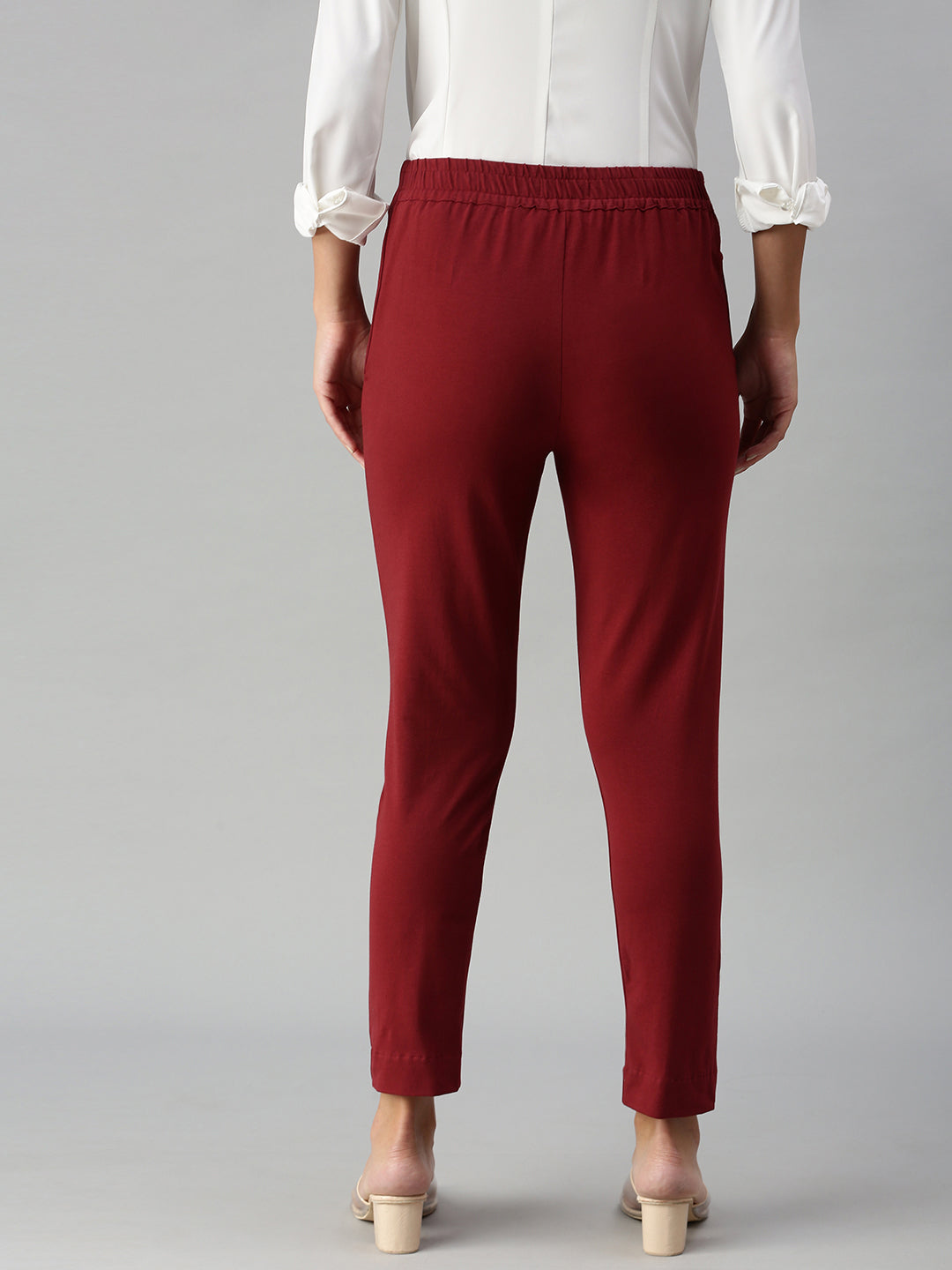 De Moza Ladies CigarettDe Moza Women's Cigarette Pant Maroone Pant  Solid Cotton Maroon - De Moza