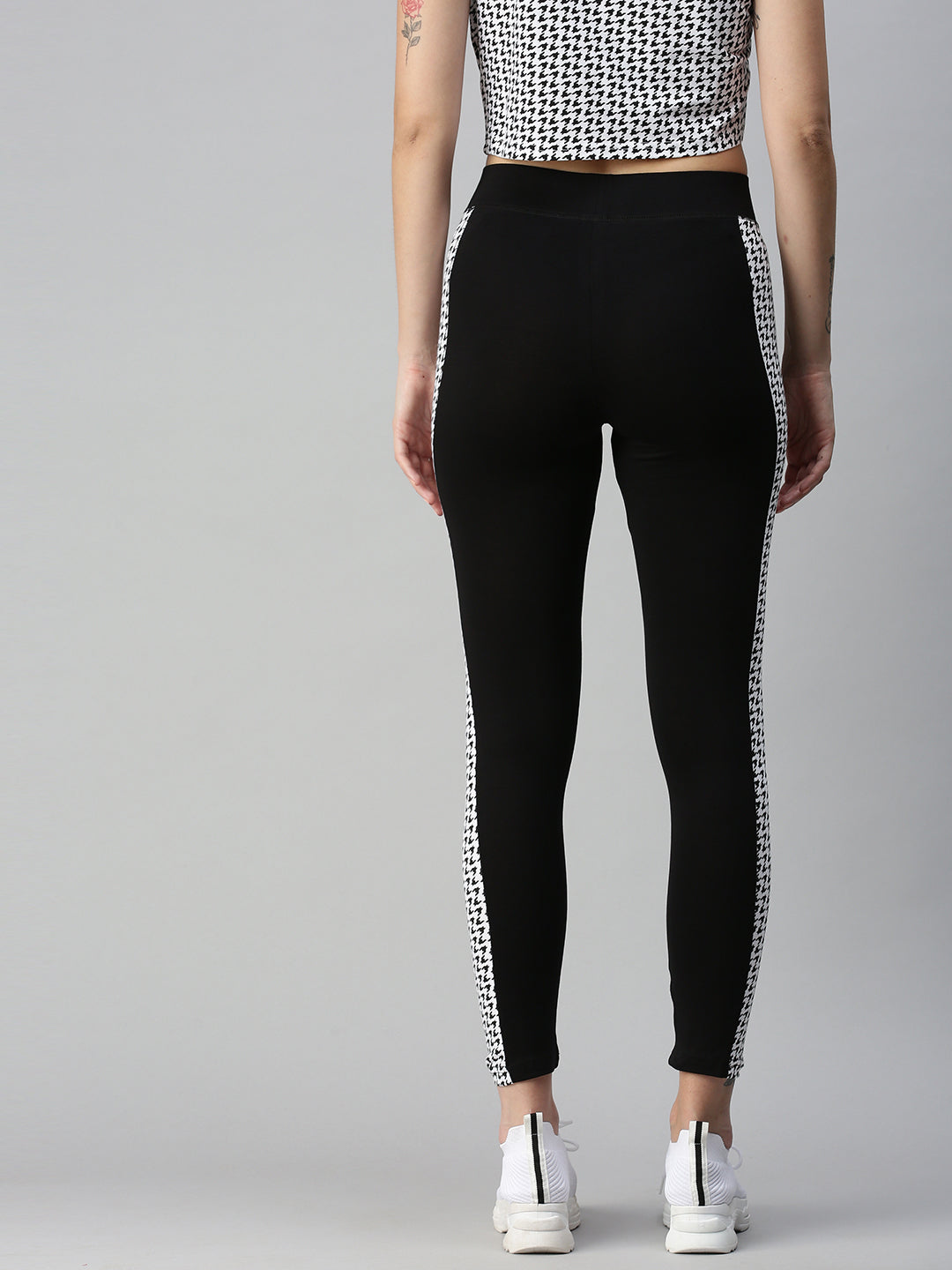 Ladies Printed Active Wear Leggings Black