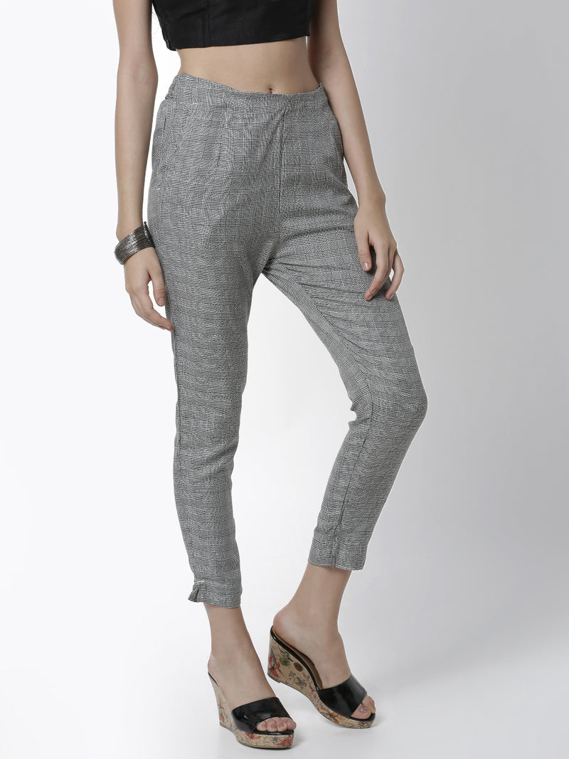 De Moza Women's Cigarette Pant Woven Bottom Yarn Dyed Rayon Black - De Moza (4461737705535)